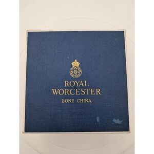 Royal Worcester Bone China Foxhunt Design Trinket Bowl